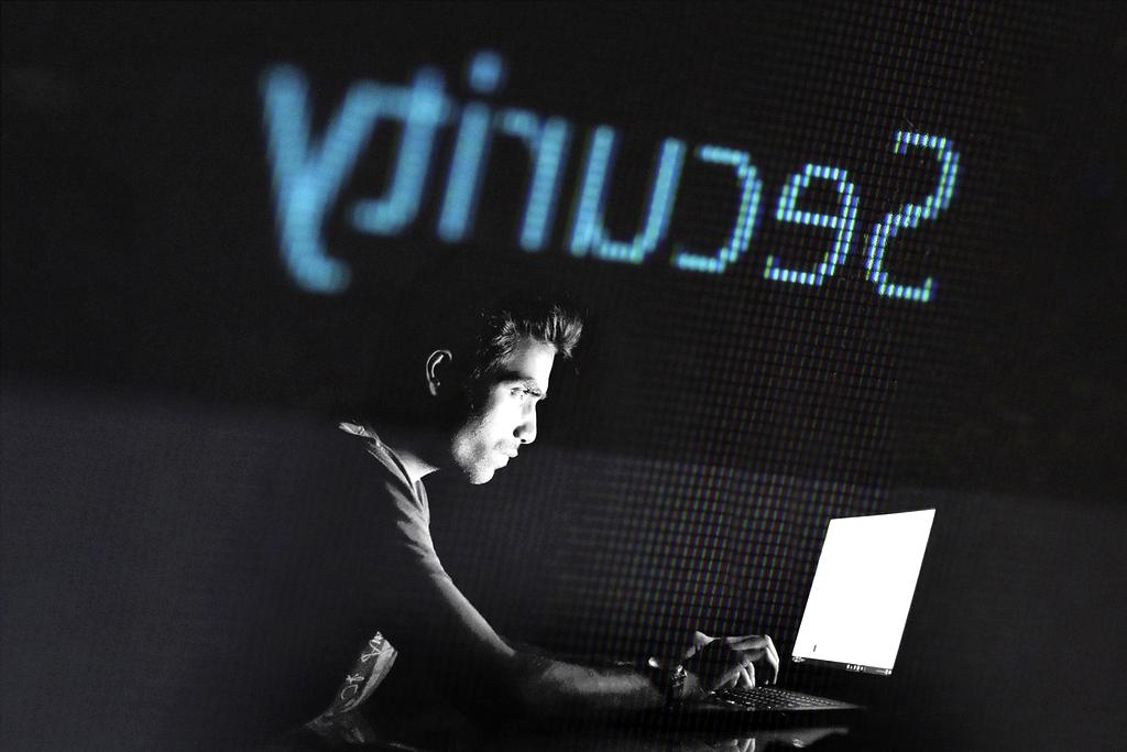 Cybersecurity threat simulation environment with multiple attack scenarios